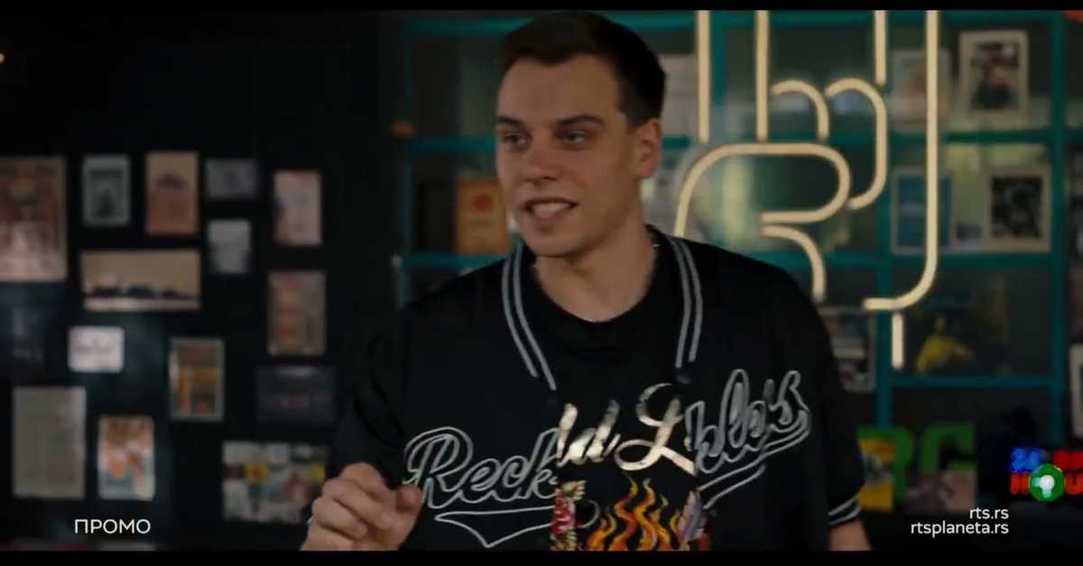 У клинчу, 7/30, 3С 