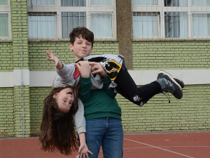 Мина прелази нивое