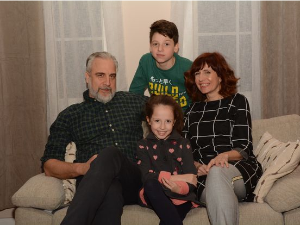 Мина прелази нивое