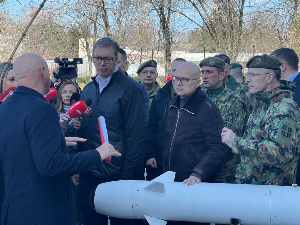 Вучић: Београдски избори би могли бити 28. априла или 5. маја