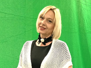 Траг: Од буквара до звезда