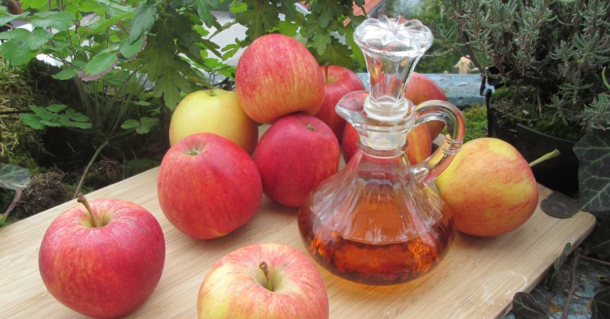 Време је за јабуково сирће, како се и када користи за косу, кожу, мршављење...