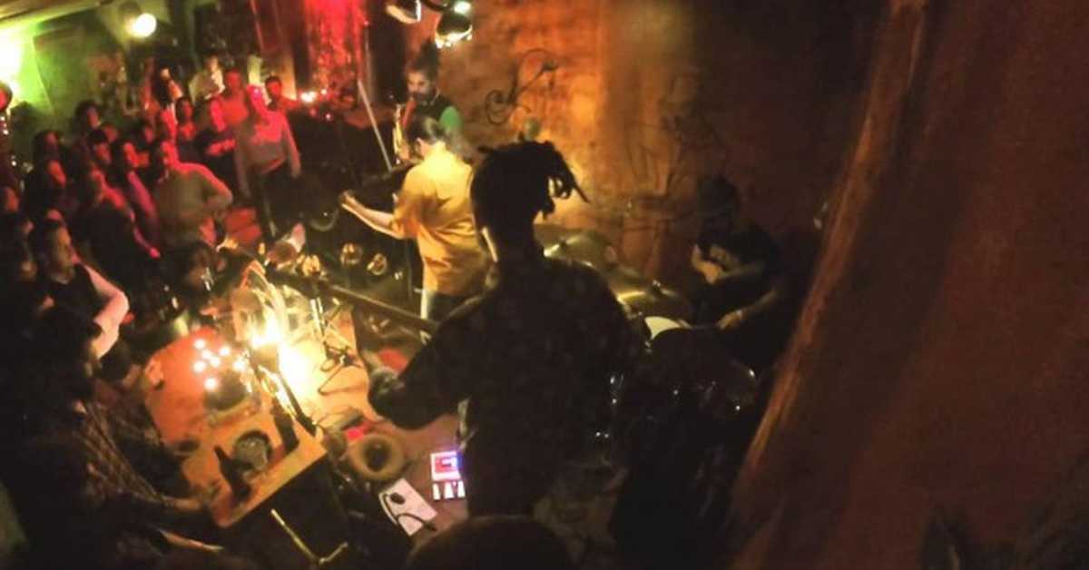 Незаустављиво: Naked, 2. део