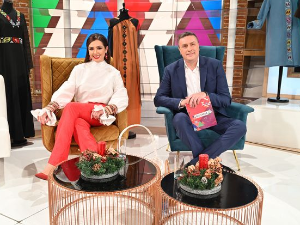 Шареница: Шампањац од меда, мода од митологије