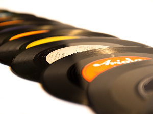 Сингл - Downtown - Petula Clark