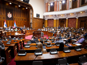 Скупштина наставља расправу о амандманима на измене Закона о платним услугама