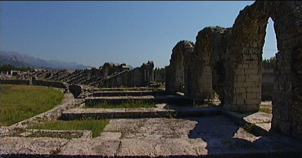 313: Пакс Романа и почеци велике цркве, 3-14