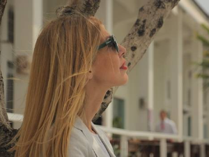 У ходу-Стубови друштва, економија