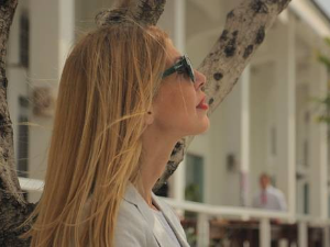 У ходу-Стубови друштва, Образовање и Просвета