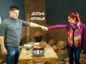 Јестива историја: Кухиње, 1-10	