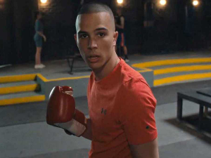 У клинчу, 23-30      