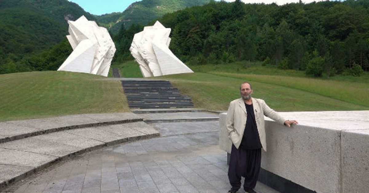 Пут у будућност - У потрази за разлогом слике: Споменици,  1-12, 2С