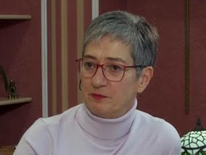  Савремени светски писци: Ајфер Тунч