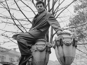 Трезор: Светлосни експерименти