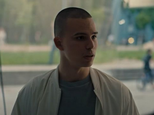  У клинчу, 13-30, 3С