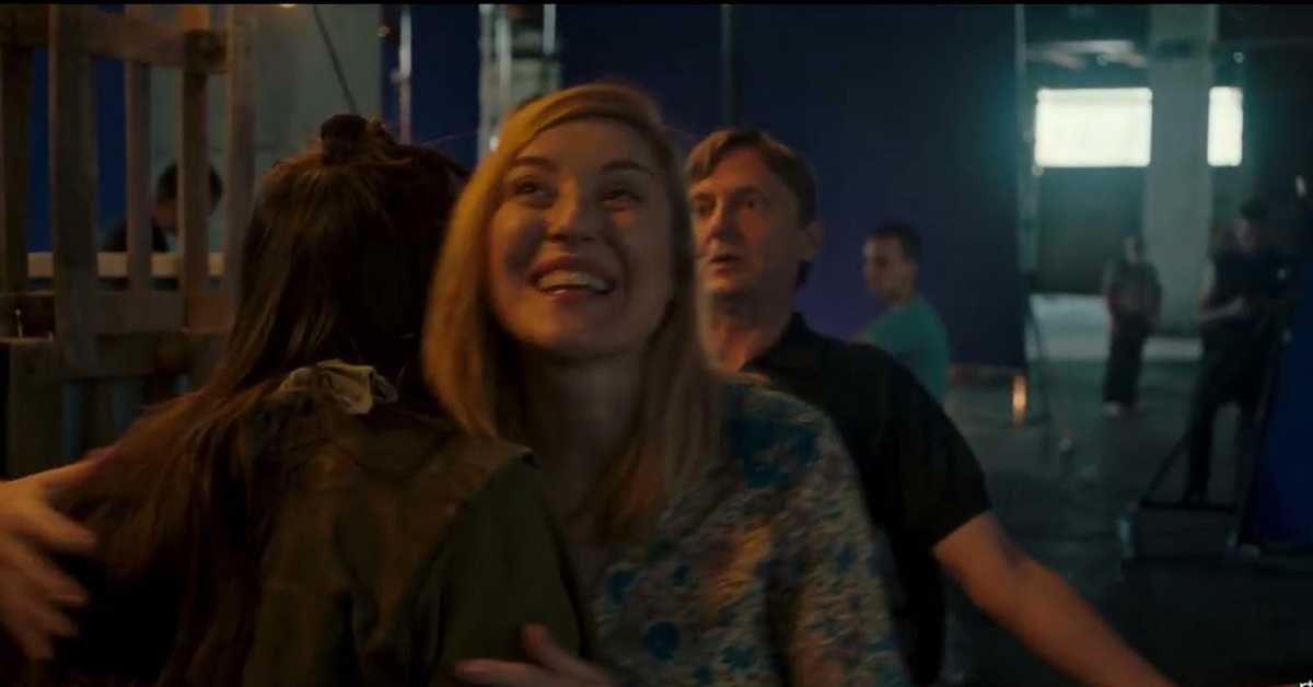 У клинчу, 15-30, 3С 