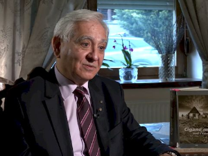 Романипен: Радио драма и тамбураши из Дероња