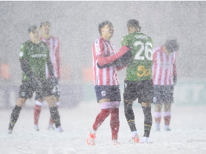 Фудбал усред мећаве, Атлетико први пут шампион Канаде