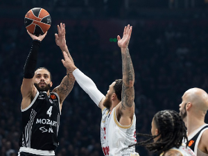 Партизан умало просуо плус 20, Џејмсов промашај донео славље у "Арени"