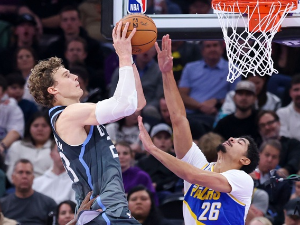 Јута преслишала финалисту НБА лиге у мечу са скоро 300 поена