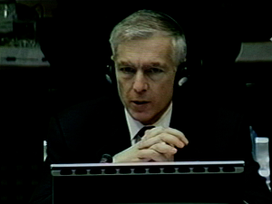 Весли Кларк други пут у Хагу - мисија спасавања Хашима Тачија