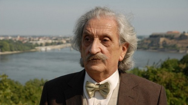 Српски на српском: Пола ступца за Перу Зупца