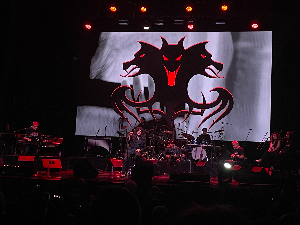 Звучни зид – Кербер