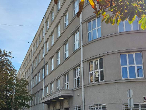 На место в.д. директора Пете београдске гимназије постављен Огњен Мрваљевић