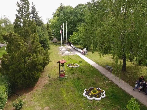 Пут у средиште приче, 15. еп.