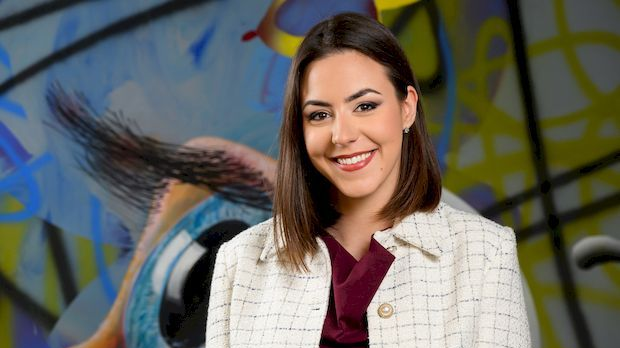 Језик и идентитет: Порекло