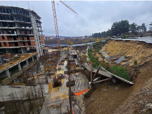 Инвеститору наложена хитна санација штете због обрушавања потпорног зида на градилишту у Крагујевцу