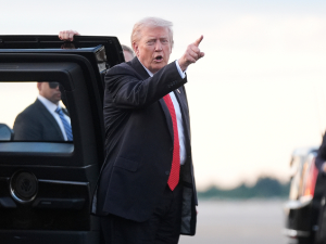 Трамп: Мадуру одбројани дани, сумњам да ћемо војно интервенисати у Венецуели