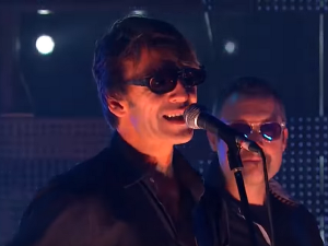 Звучни зид – Плејбој