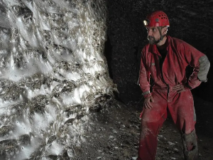 Највећа паукова мрежа на свету откривена у пећини на граници Грчке и Албаније