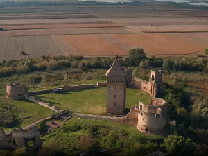 Тврђаве на Дунаву: Бач 