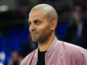 Тони Паркер спреман да уплови у тренерске воде