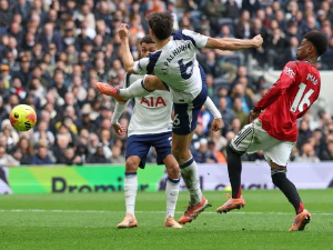 Тотенхем још једном без победе на домаћем терену, реми са Јунајтедом у голгетерској завршници