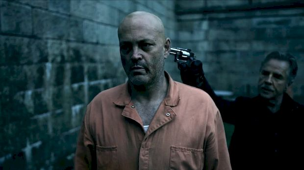 Гужва у ћелијском блоку 99