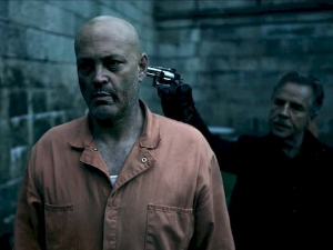 Гужва у ћелијском блоку 99