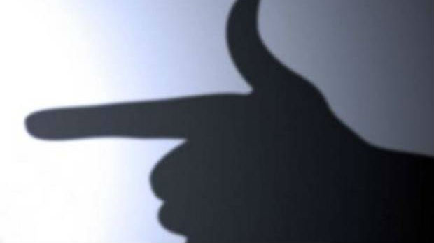 Драмски програм: Марина Ћетковић: Баци га