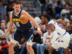 Трипл-дабл по Јокићевој мери у историјској победи Денвера над Јутом