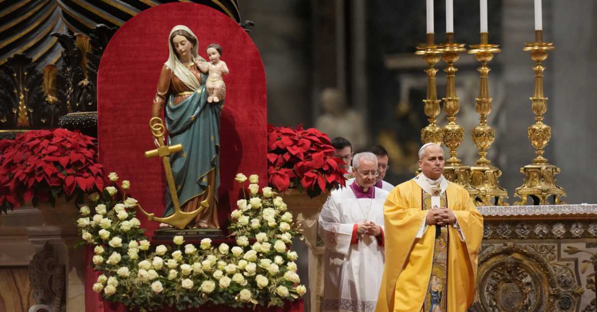 Папа Лав XIV предводио Божићну мису: Одбијање сиромашних је одбацивање Бога