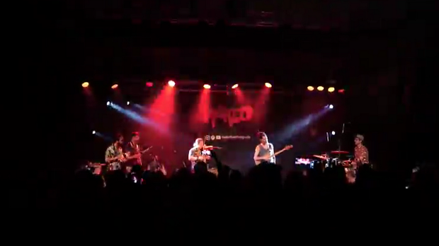 Незаустављиво:  Naked, 1. део 