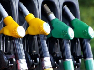 Нове цене горива – дизел и бензин јефтинији за динар