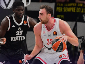 Недовић и Милутинов двоцифрени у победама Монака и Олимпијакоса