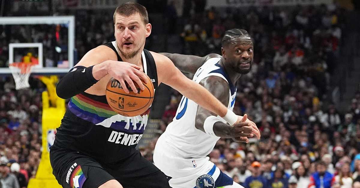 Божићни спектакл у Денверу - Јокићевих 56, продужетак, преокрети и победа десеткованих Нагетса