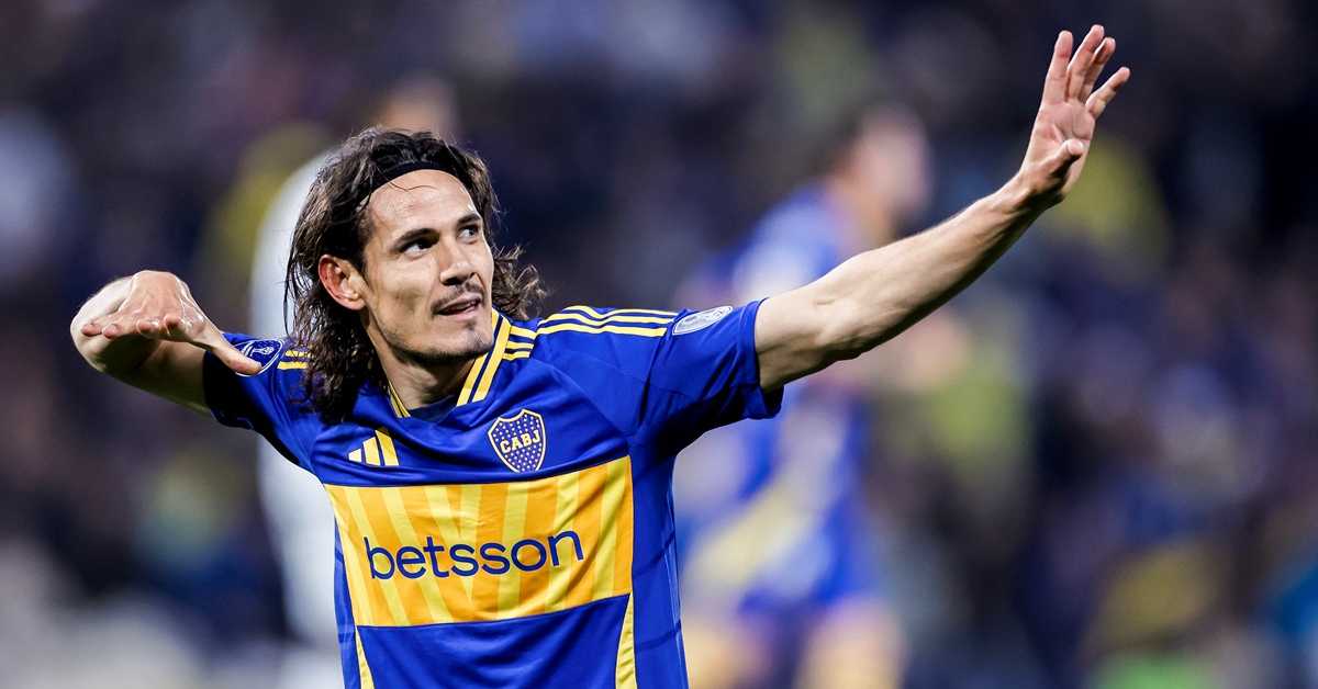 Единсон Кавани завршио каријеру: Одлазим у миру