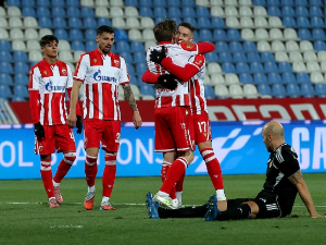 Звезда убедљива против Чукаричког, Учени још један црвени