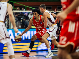 Звезда се победом у Сарајеву над Босном загрејала за први евролигашки "вечити дерби"