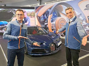 САТ - Ко је већ возио звезде Салона у Београду?